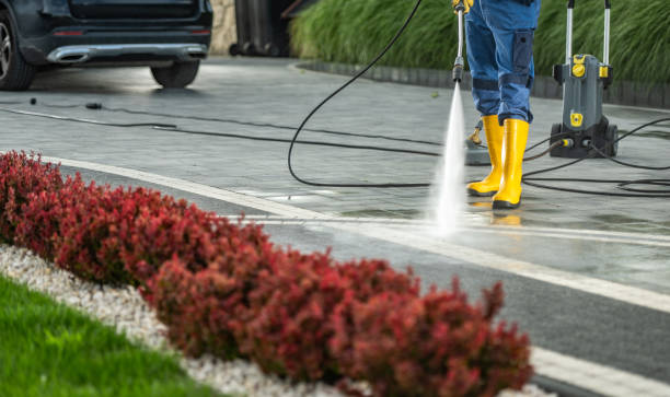 Post-Construction Pressure Washing in Country Squire Lakes, IN